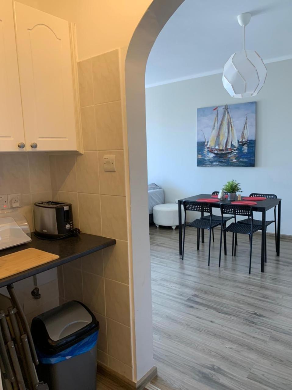 Kings Palace - Modern And Stylish 1 Bedroom Apartment Paphos Ngoại thất bức ảnh