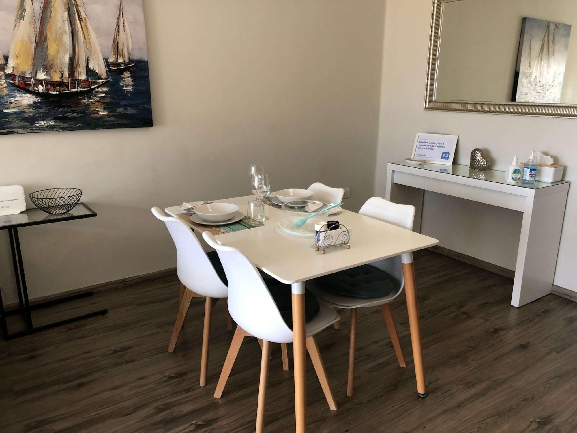 Kings Palace - Modern And Stylish 1 Bedroom Apartment Paphos Ngoại thất bức ảnh